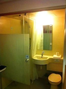 شيامن Yi Bai Chain Hotel المظهر الخارجي الصورة